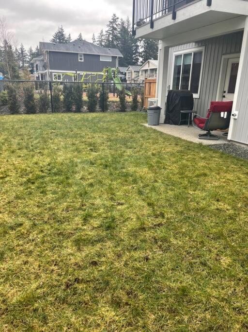 Adorable 1 Bedroom Suite- A Skip To Galloping Goose Victoria Exterior photo